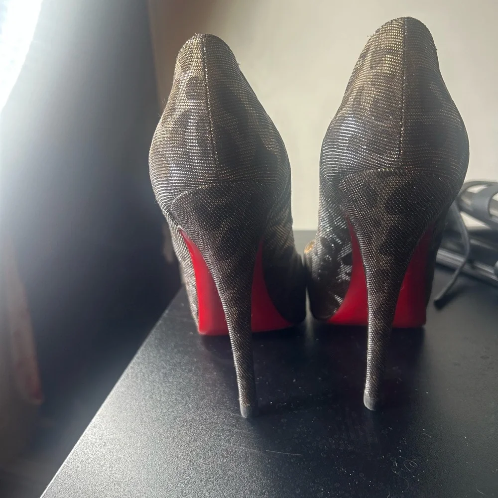 Christian Louboutin Black and Gold Stiletto Heels - Picture 2 of 6